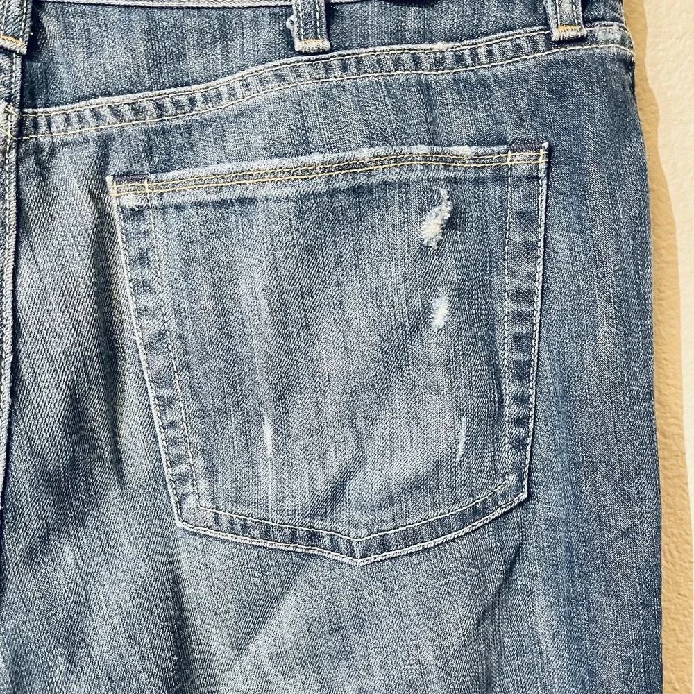 Cremieux Jeans Distressed Straight Wide Leg Relaxed Fit Men's Size 38/30 ( 28!!)